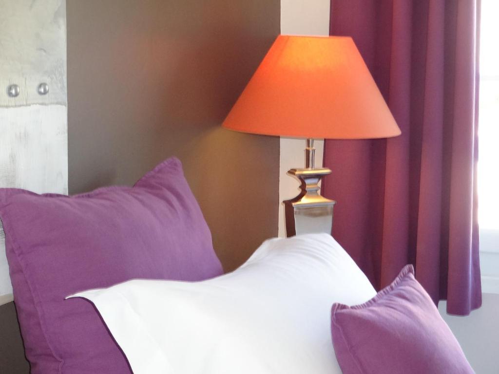 Hotel Le P'Tit Beaumont Room photo